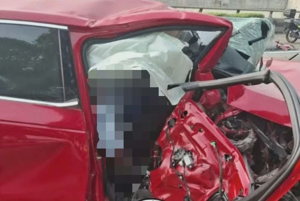 Image from: Lelaki nyaris maut tersepit dalam kereta