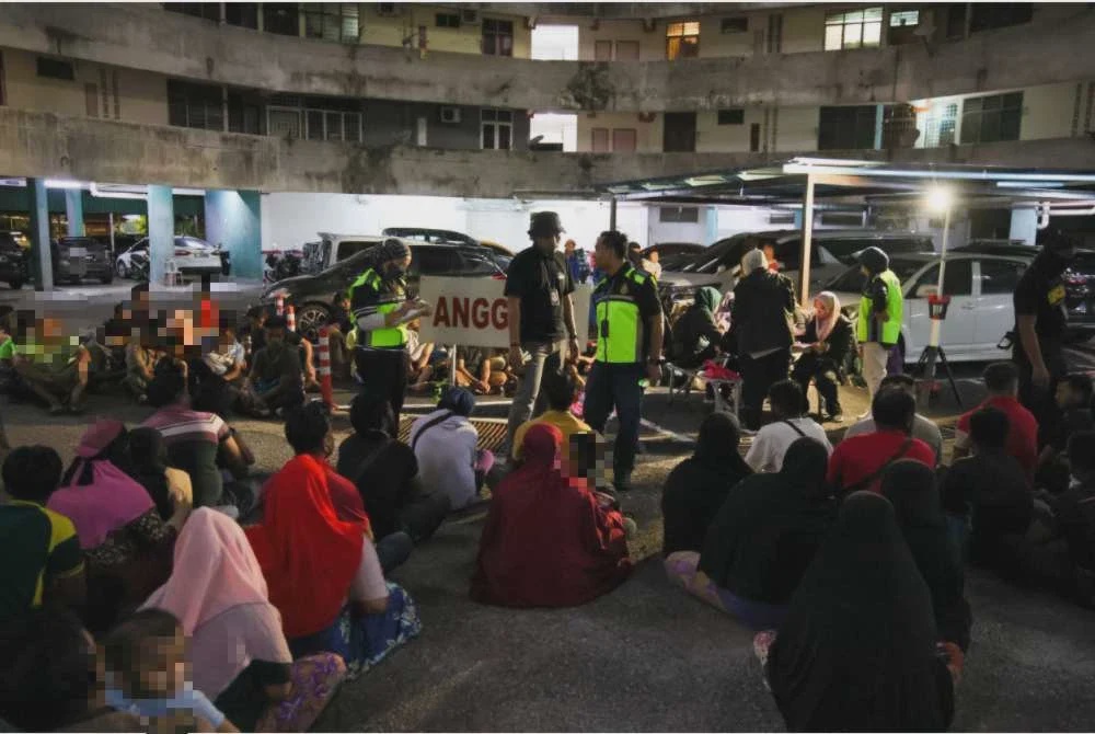Image from: Lebih 57,000 PATI dicekup, Imigresen buat 37 operasi sehari