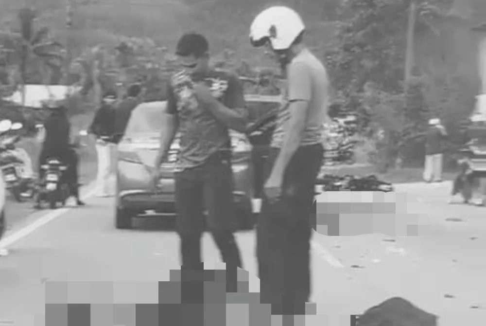 Image from: Dua pelajar maut, motosikal bertembung kereta