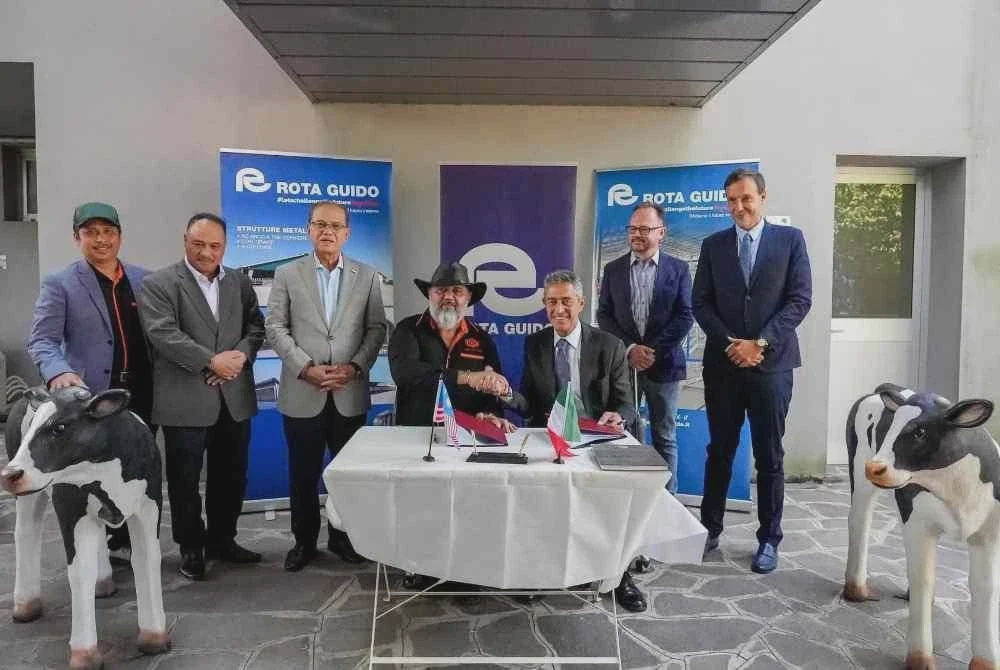 Image from: Pahang perkukuh industri kerbau tenusu menerusi baka, teknologi dan kepakaran dari Itali