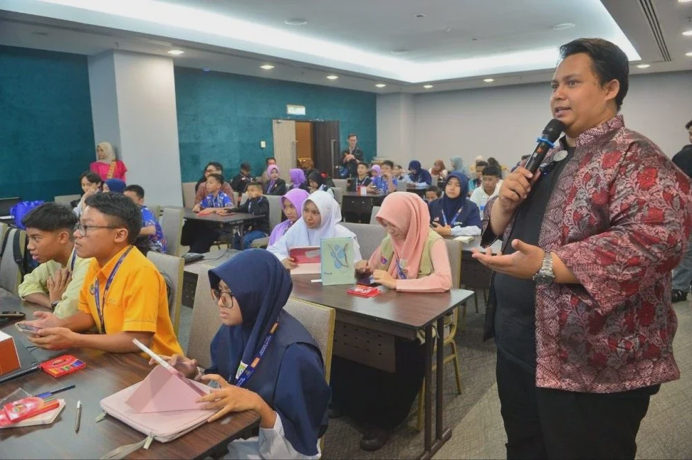 Image from: TV PSS pupuk kesedaran kelestarian air dalam kalangan generasi muda - PAAB