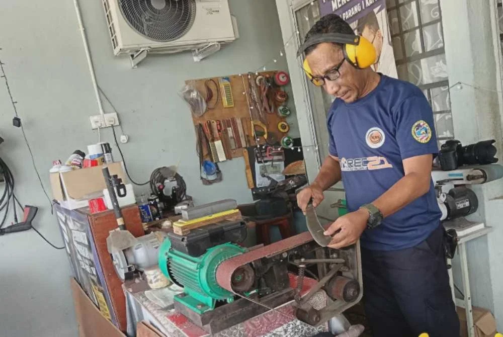 Image from: Pisau tumpul kembali tajam
