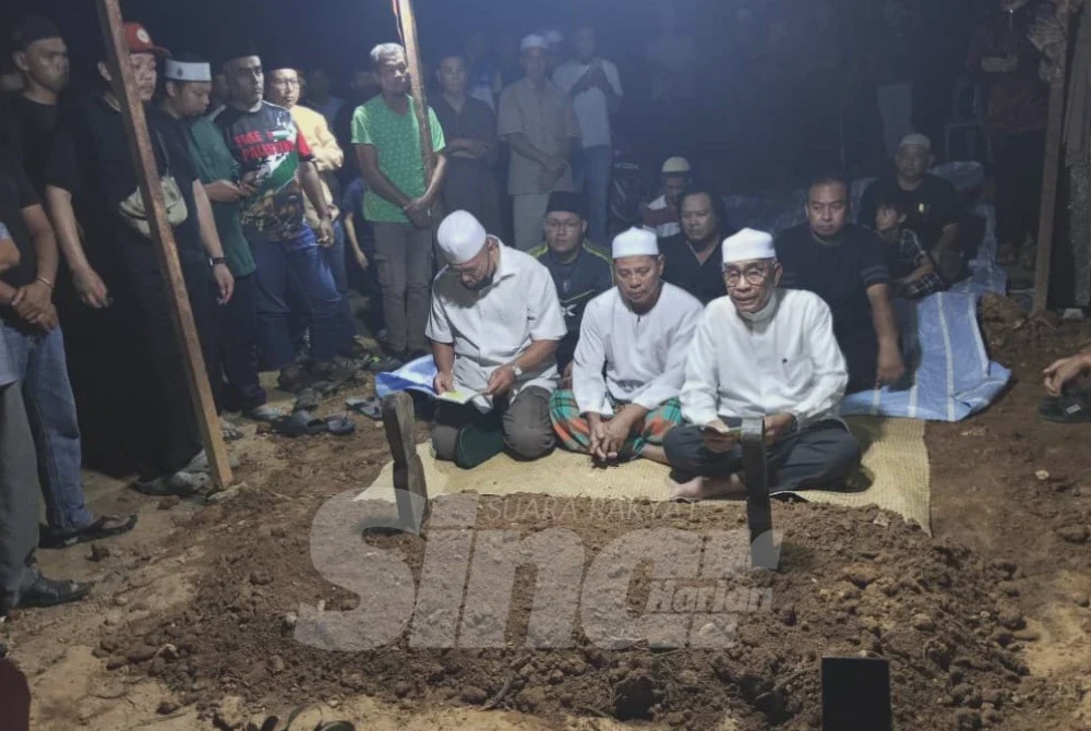 Image from: Jenazah Irene Sofiya selamat dikebumikan
