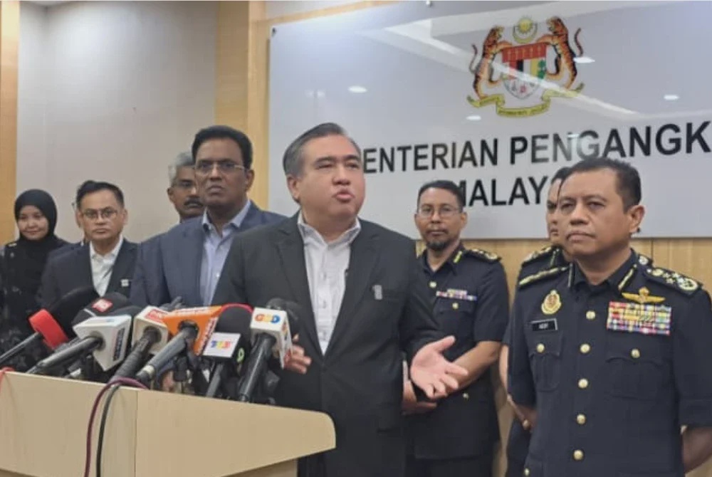Image from: [VIDEO] Penggantungan MYEG: 'Yang tak bayar syarikat, yang diminta letak jawatan menteri' - Anthony Loke