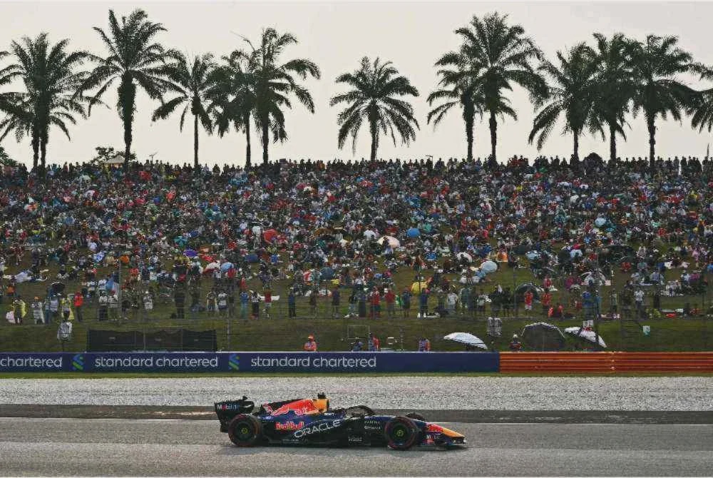Image from: 261,000 banjiri Sepang, F1 puji GP Bahrain