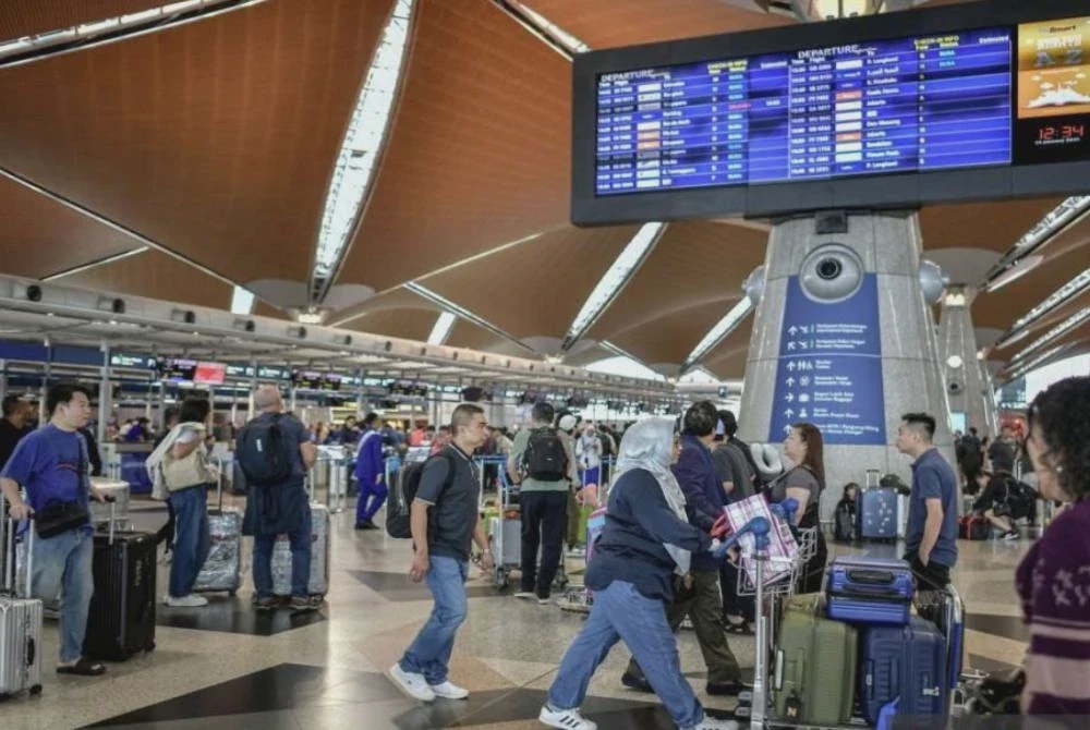 Image from: [VIDEO] AKPS akan diberi akses bilik kawalan MAHB, tingkat keselamatan KLIA - Saifuddin Nasution