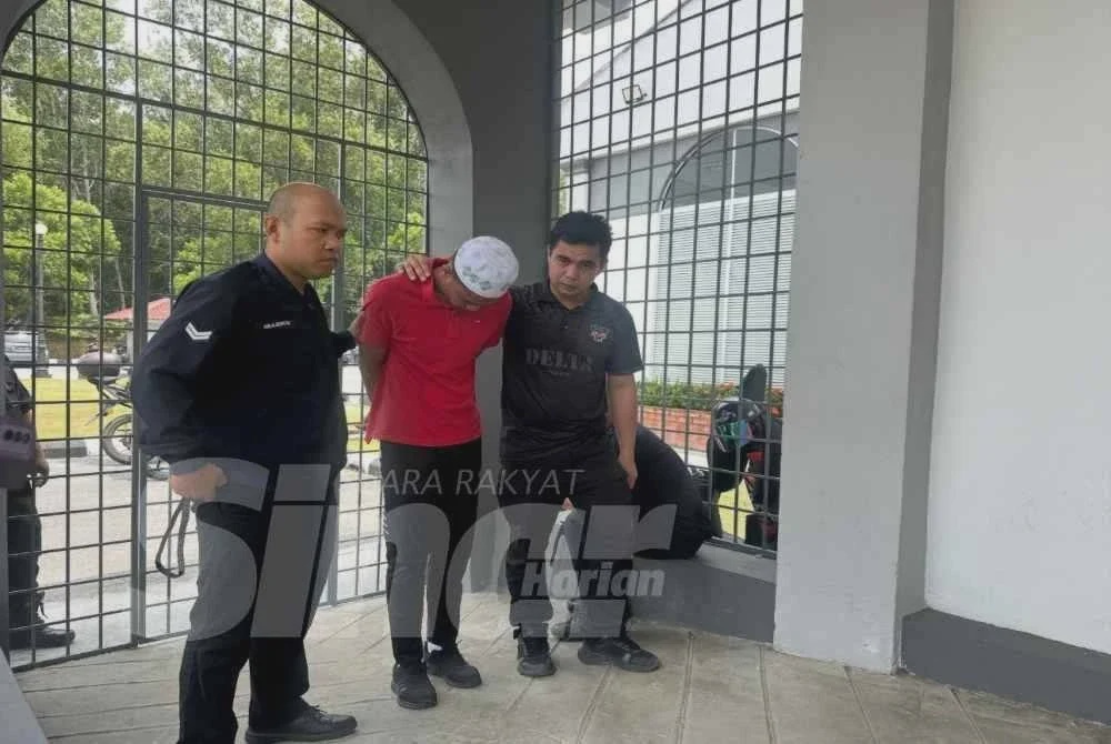 Image from: 'Skodeng’ isteri jiran tengah mandi, lelaki didenda RM5,000