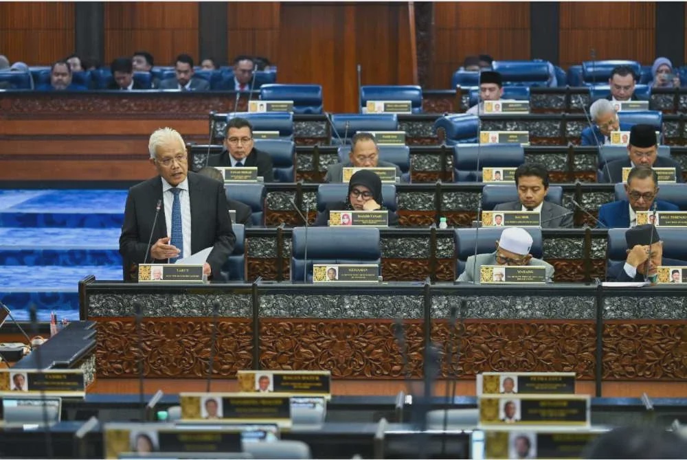 Image from: [VIDEO] 'Jangan malu kembalikan GST' - Hamzah
