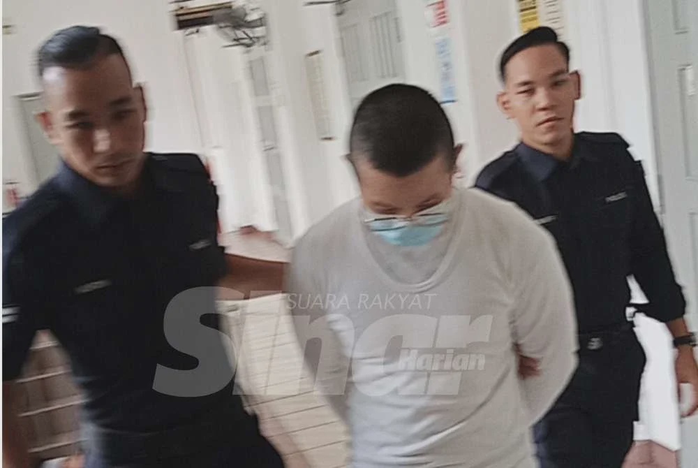 Image from: [VIDEO] Paksa makan najis, dera kanak-kanak sampai mati: Bekas pemandu e-hailing dipenjara 8 tahun 6 bulan