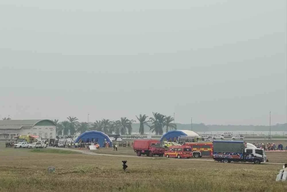 Image from: Gempar pesawat bawa ratusan penumpang 'terhempas'