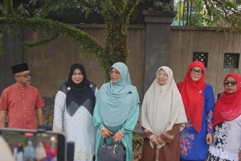 Image from: Kunjung hormat DMPM ke Kedutaan Azerbaijan buka ruang dialog dua hala