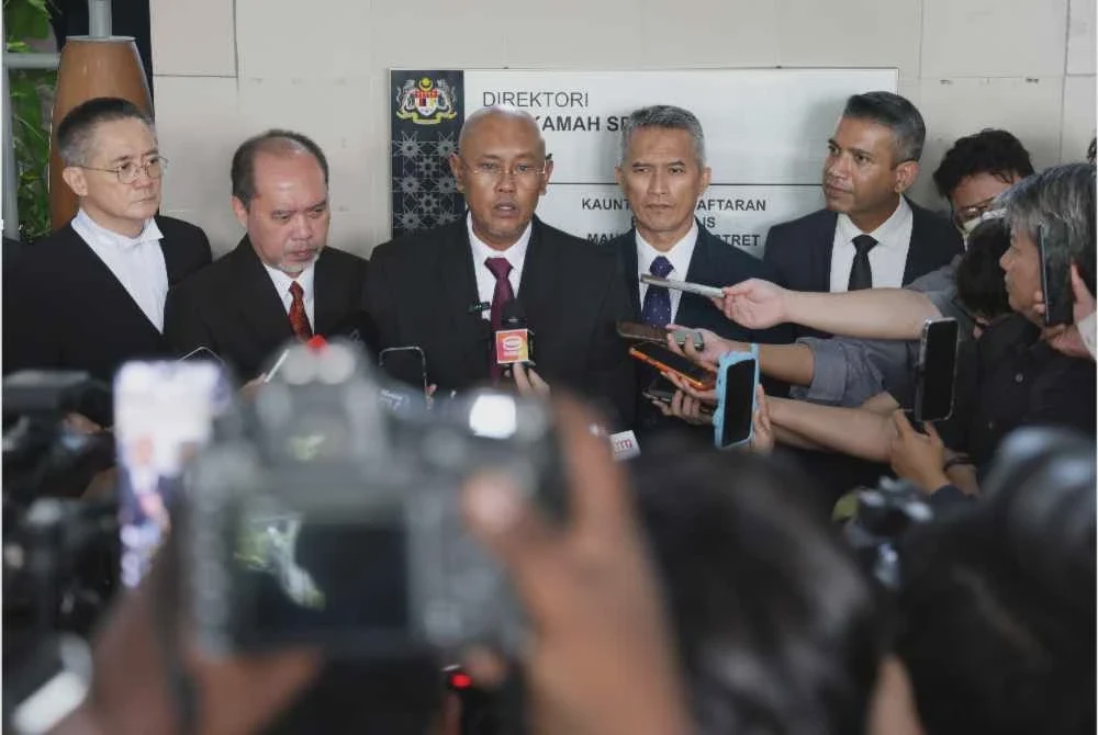 Image from: Mohd Shuhaily dibarisi sembilan peguam kes berprofil tinggi