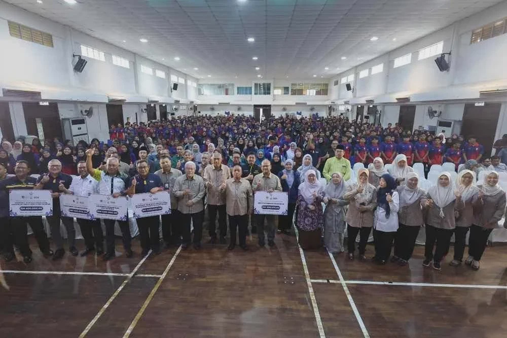 Image from: Bantuan makanan mahasiswa Perak meningkat kepada 1,000 penerima