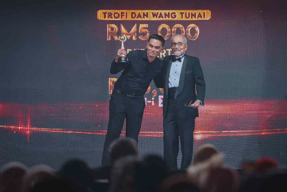 Image from: Lakon watak wanita sindrom Turner, Noorkhiriah dinobat Pelakon Wanita Terbaik ASA 2026, Azhan Rani turut cemerlang