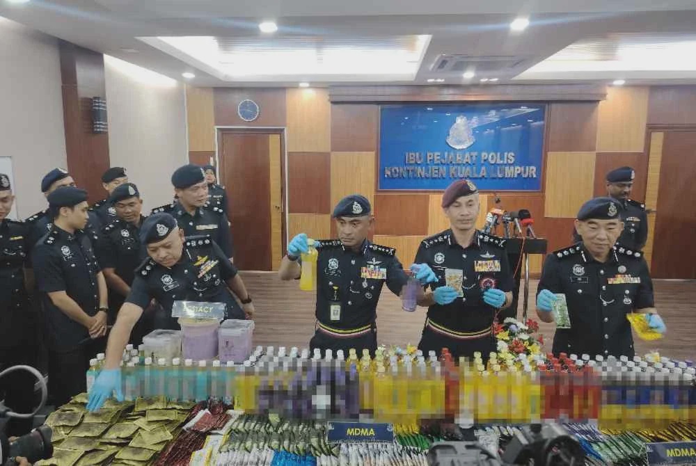Image from: Bongkar sindiket jual minuman dadah di pusat hiburan, 'private party'