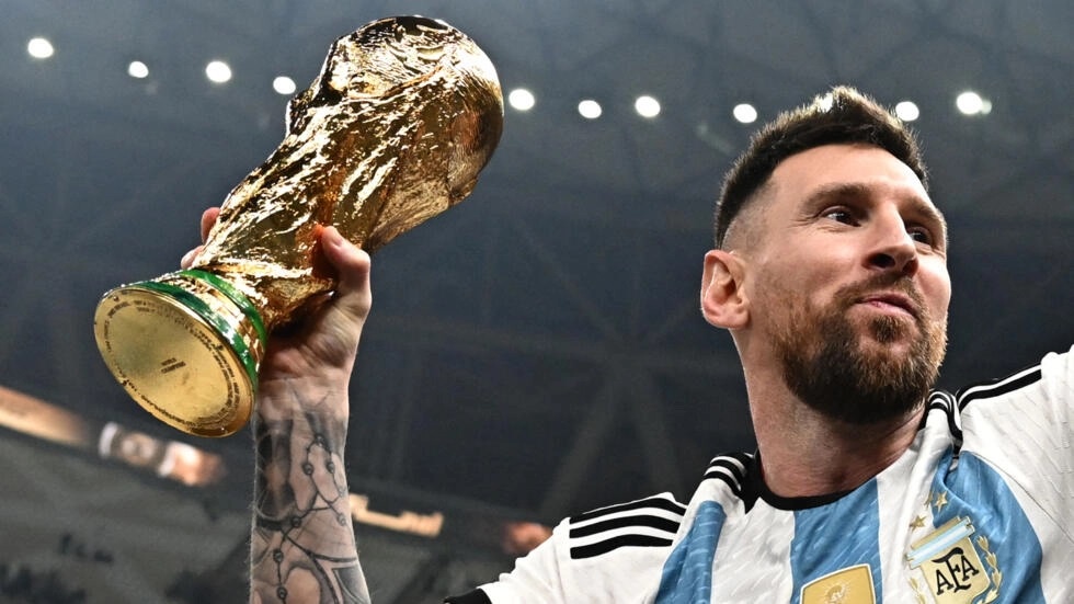 Brilliant Messi Leads Argentina To World Cup Glory 