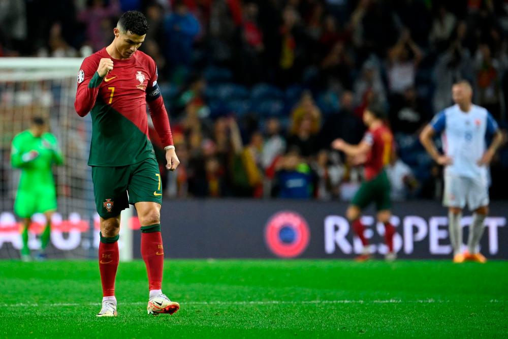 Ronaldo Double Seals Euro 2024 Qualification For Portugal   Fbl Euro 2024 Por Svk Qualifier 204703 3553188 20231014100440 