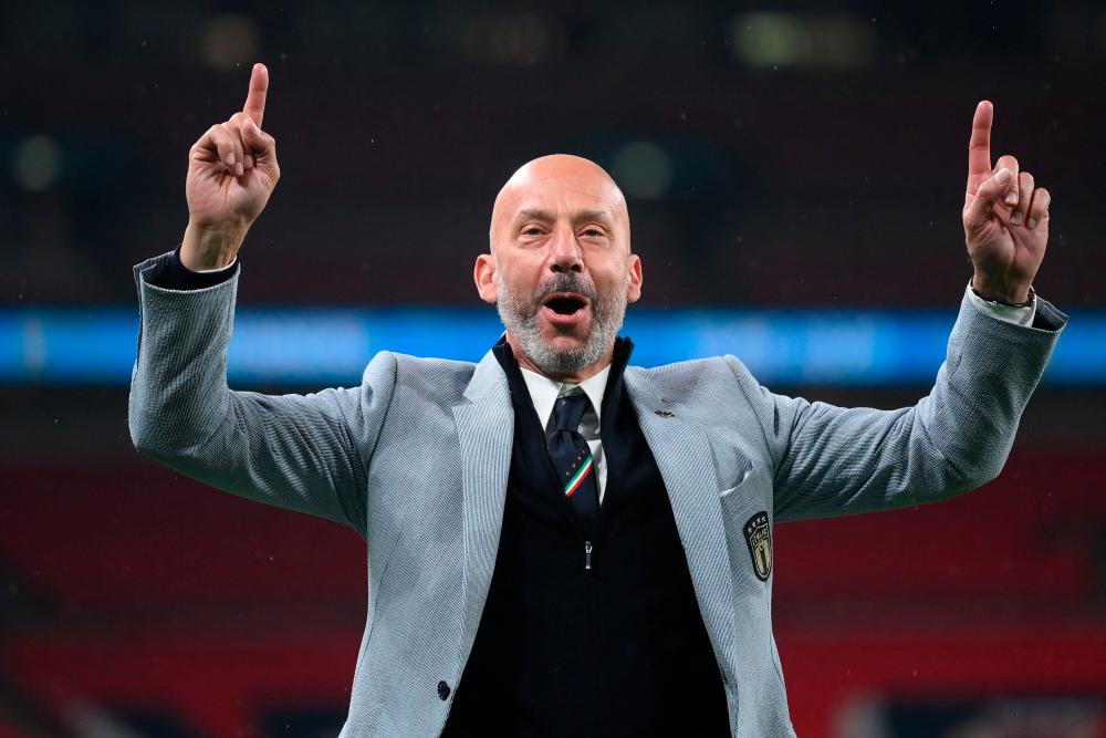 Former Italy Striker Gianluca Vialli Dies