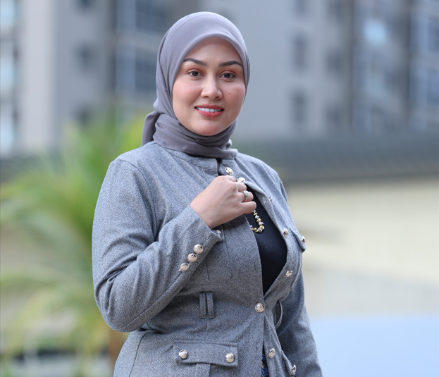 Image from: Tidak salah bawa bodyguard tetapi siapa yang artis ini?