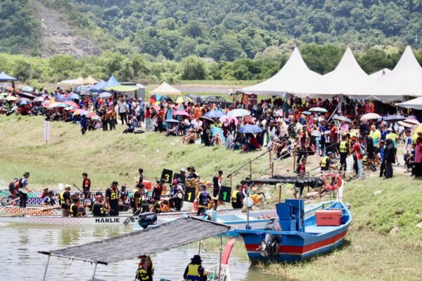 Image from: Pesta Air lonjak nama Perlis di mata dunia
