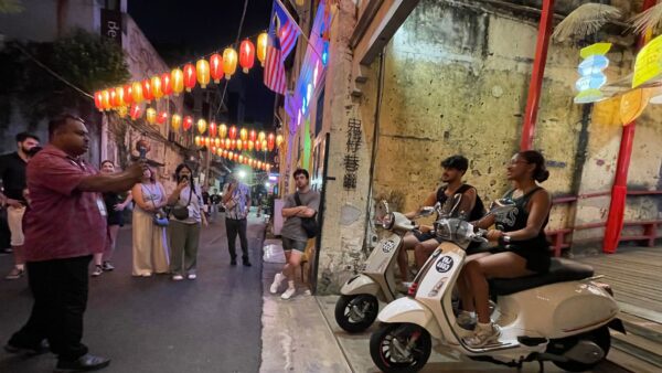 Image from: Pelancong asing terokai warisan KL dengan Vespa