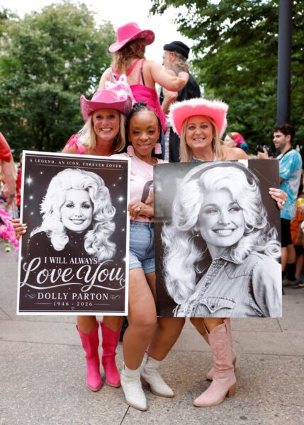Image from: Dolly Parton dikenang sebagai Ratu Muzik Country