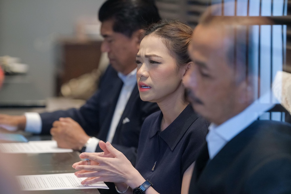 Image from: Ruhainies ada hubungan sulit dengan VIP? Fitnah melampau! Minta maaf atau bayar RM3 juta