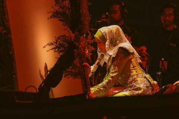 Image from: Konsert Gema Bumantara: Hujan bukan penghalang Siti Nurhaliza gegar Stadium Nasional Bukit Jalil