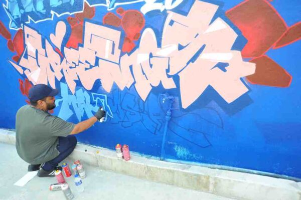 Image from: Seni grafiti indahkan tembok penjara