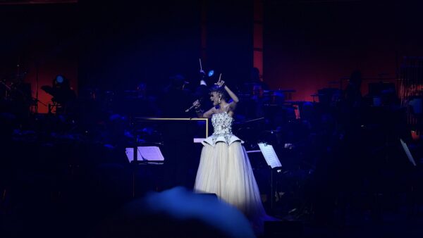 Image from: Malam meraikan 22 tahun perjalanan seni Jaclyn Victor
