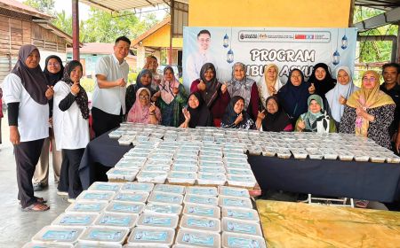 Image from: 10 tahun pegawai khas jadi  bekalan Adam Loh bergelar YB Bakar Arang