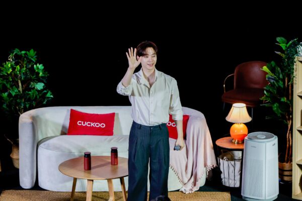 Image from: Lee Junho ‘jatuh cinta’ dengan keenakan Roti Tisu, Nasi Lemak