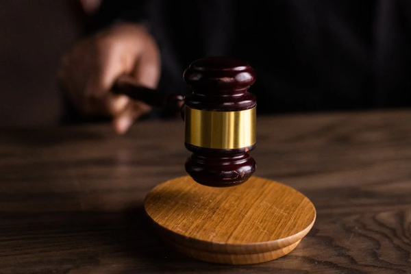 Violent Ending to Love Affair: Man Attacks Lover with Knife after She Ended Extra-Marital Relationship