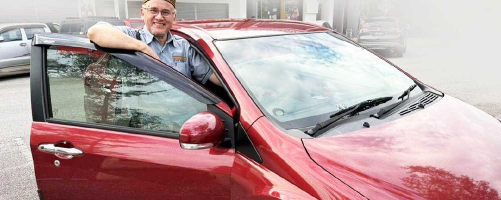 #KasihAyah | When Dad Never Stops Working. From Professor to E-Hailing Driver