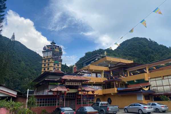 The mesmerising Enlightened Heart Buddhist Temple in Ipoh