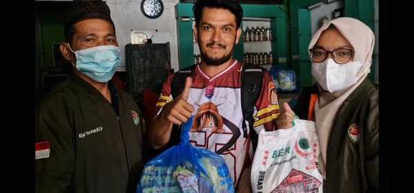 When “Victims Help Victims” The Irony Story Inside Indonesia’s Flood Response Failure