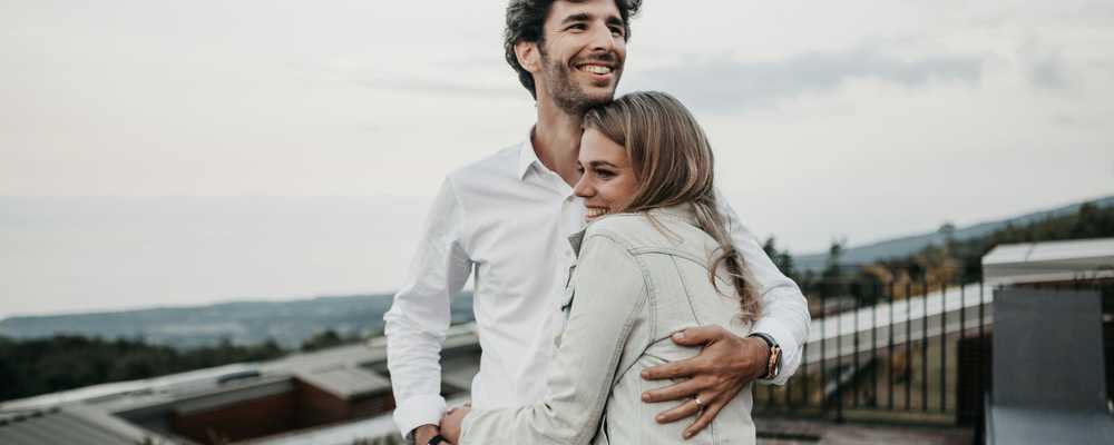 Flowers, Dinner and a Bag… But Still Just Friends
