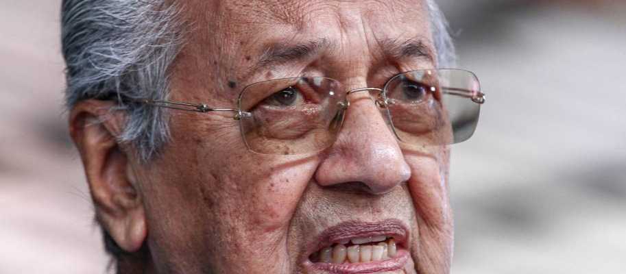 Bury UMNO, wipe out corruption and replace old guards with young dynamic leaders in GE15 to ensure a brighter future
