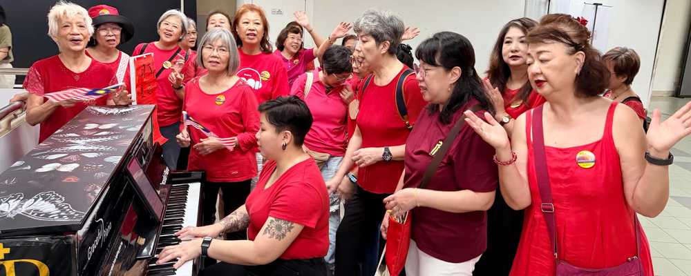 Celebrating the "People’s Piano" at the Masjid Jamek LRT Station