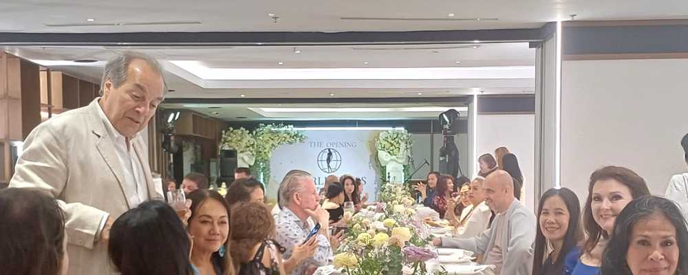 He Sculpted Faces, She Lifted Hearts — Sanur Applauded Both
