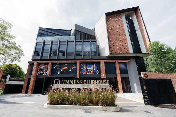 Guinness Unveils Clubhouse: The Ultimate Premier League Stay to Soak Up the Matchday Magic