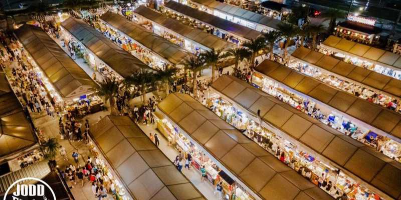 【是时候去花钱!】泰国曼谷最好逛的夜市和集市!网红也在这里摆摊卖饮料、衣服!