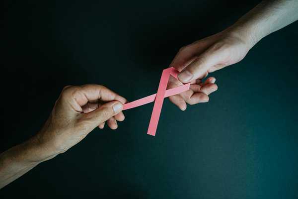 Abandoned in Sickness: The Cruel Reality of Divorce After Breast Cancer