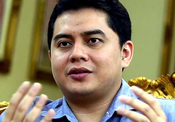 Najib, his son, the Speaker, Lim Kit Siang and Nelson's Corn created history in a week of many first time happenings