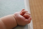 Suami Isteri Terkejut Terima Bayi ‘Salah’ Dari Hospital