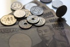 美国出手救日元  不卖美元却抛售欧元