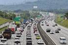 Lebuh Raya Bakal Sesak, PLUS Ramal 2.2 Juta Kenderaan Sehari Sempena Musim Cuti