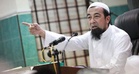 Dahulukan Makan Tumbuhan Jika Sesat, Khinzir Tetap Tak Boleh -Ustaz Azhar Idrus