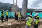 升旗山缆车工程进度达31% 首座支塔成功架设