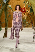 Matthieu Blazy Spins a Modern Fairytale for Chanel Haute Couture 2026/27
